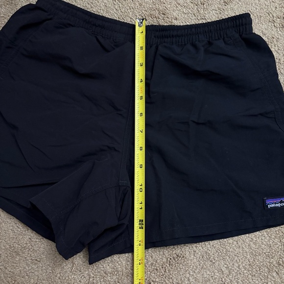 Patagonia Women’s Baggies Black Athletic Shorts Size Small Tie String Waist - Picture 7 of 8